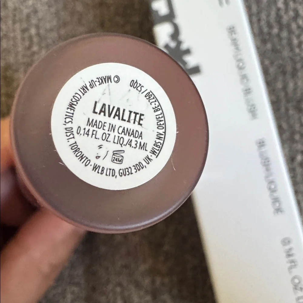 M·A·C Strobe Beam Blush $30 Retail - New in Box (Lavalite)